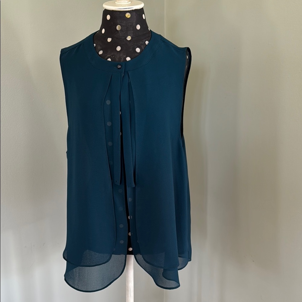 Elegant Teal Sleeveless Blouse